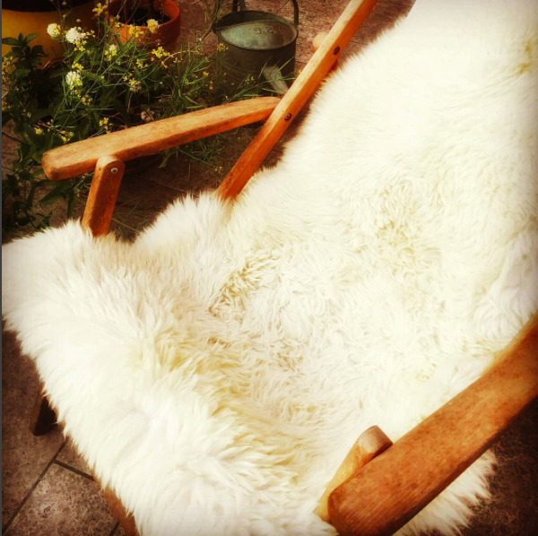 Just Our Stall Natural English Sheepskin Rug